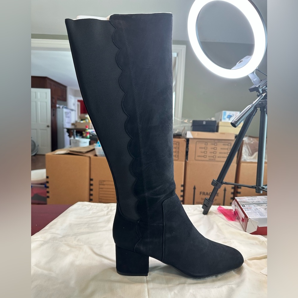 NEW Bandolino Black Scalloped Knee-High Boots, Florine, Wide-calf, 11 M